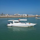 "عيشوا متعة البحر ورحلات جزر الكويت الرائعة! 🌊🚤   استمتعوا بالسباحة، الوناسة، وتأجير اليخوت والطرادات لأحلى مغامرات حداق، كبر، قاروة، أم المرادم، الخيران، والسالمية.   خلي لحظاتك مميزة مع أجمل الرحلات البحرية! ✨🐬    #بحر #رحلات_بحرية_الكويت #